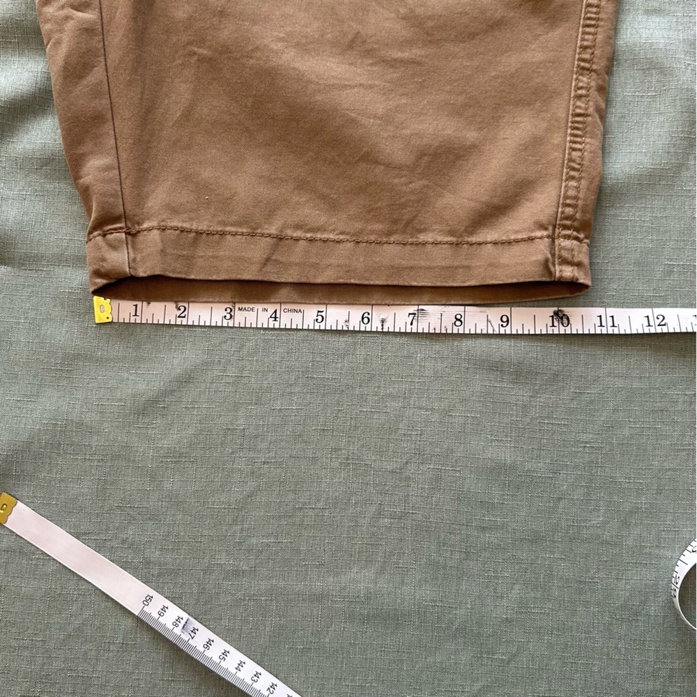 Old Navy Lived-In Straight Men’s Shorts - Picture 15 of 16